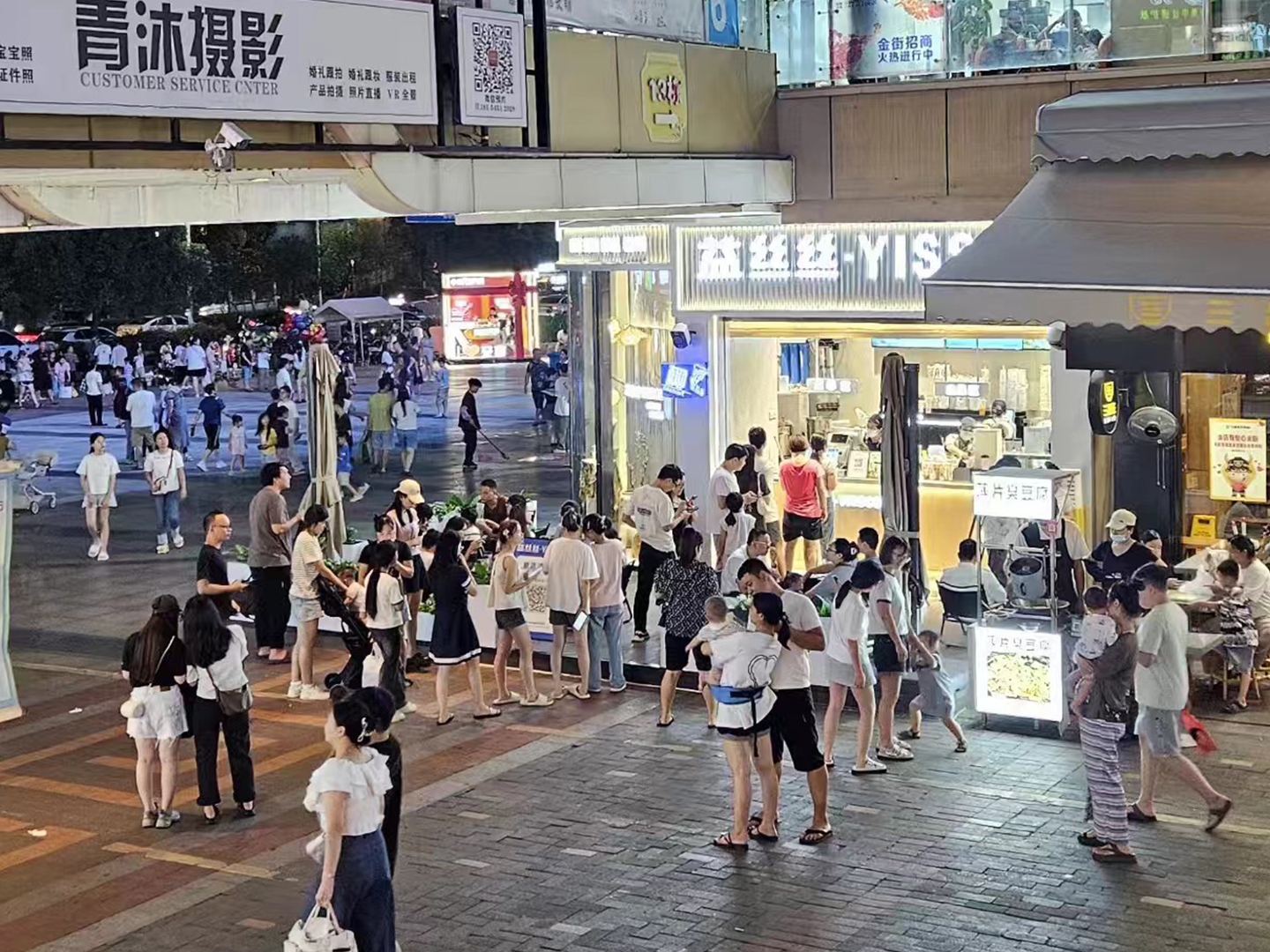 安吉万达火爆现场